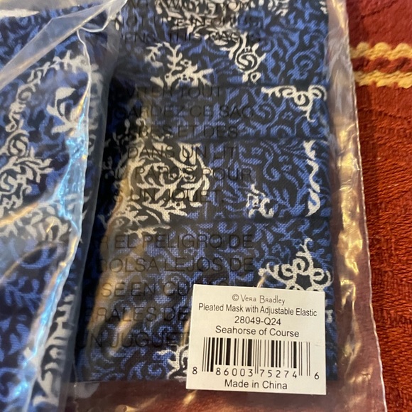 Vera Bradley Fitted pleated Face Mask various patterns Adjustable elastic NWT - Picture 9 of 15